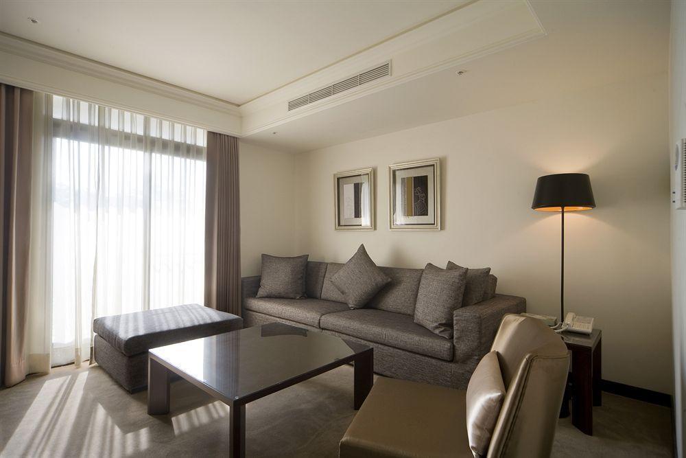 Longbon Resort Beitou Taipei Exterior photo